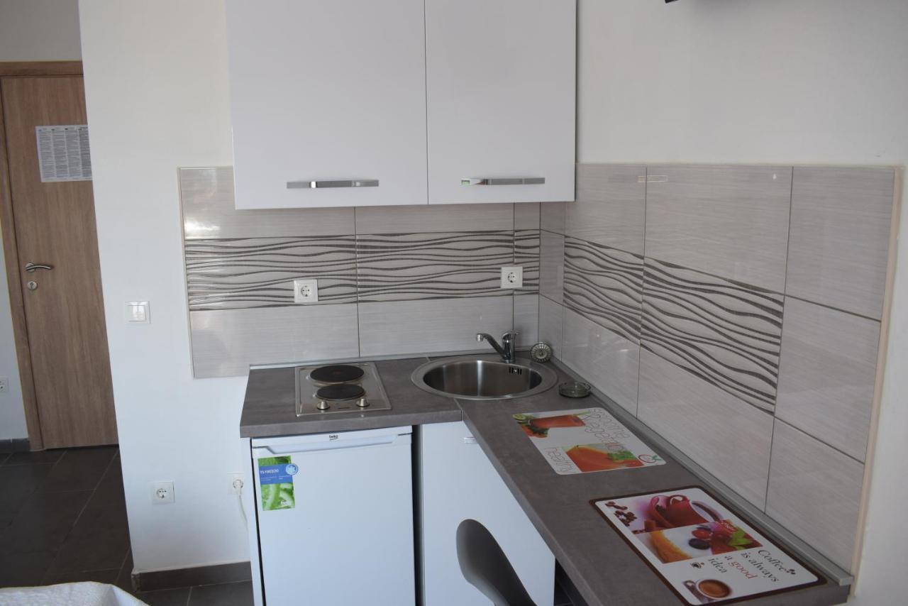Apartmani Katica Novalja Exteriör bild