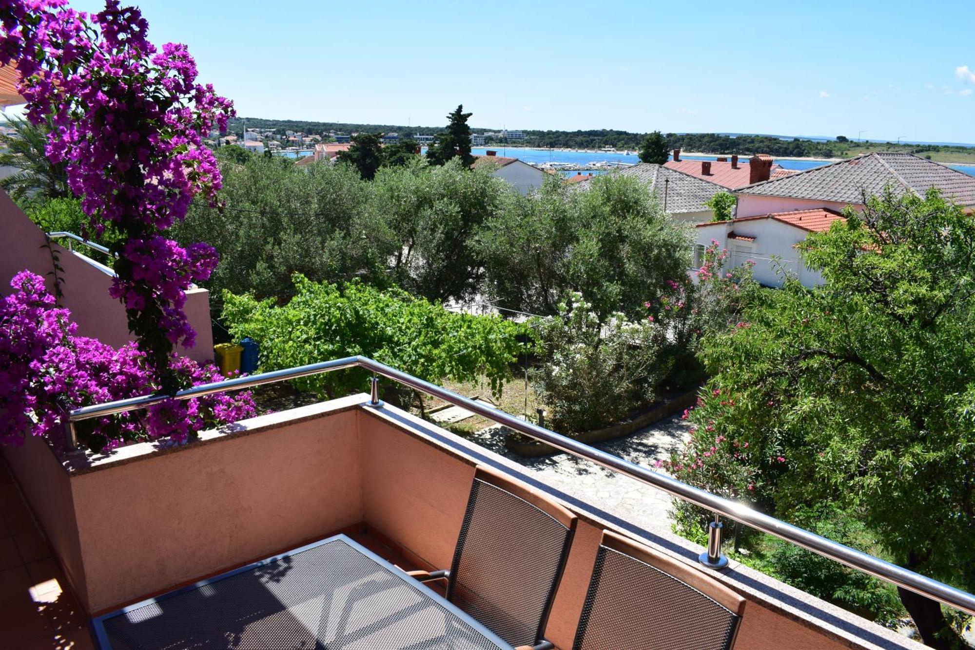 Apartmani Katica Novalja Exteriör bild